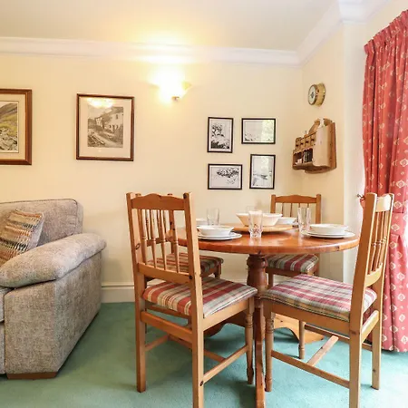 Swallowdale * Ambleside